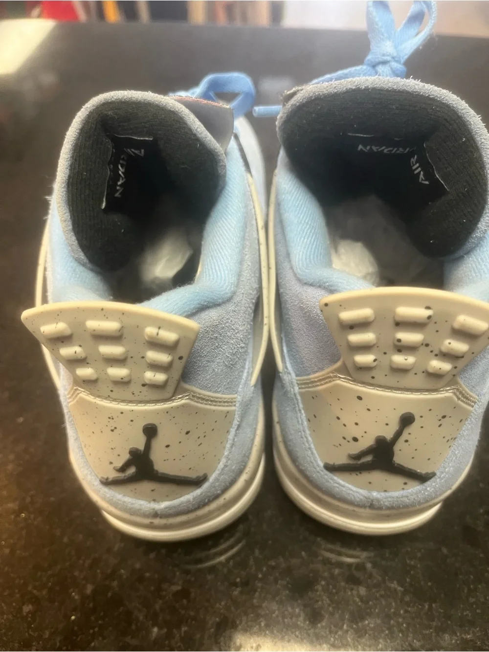 Sz 9.5 Air Jordan 4 Retro 'University Blue'  CT8527 400